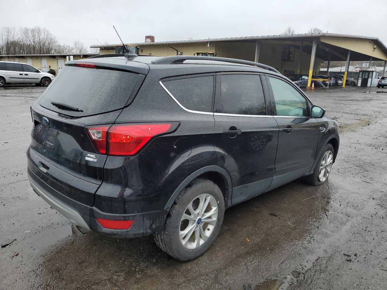 2019 FORD ESCAPE SEL - Image 3