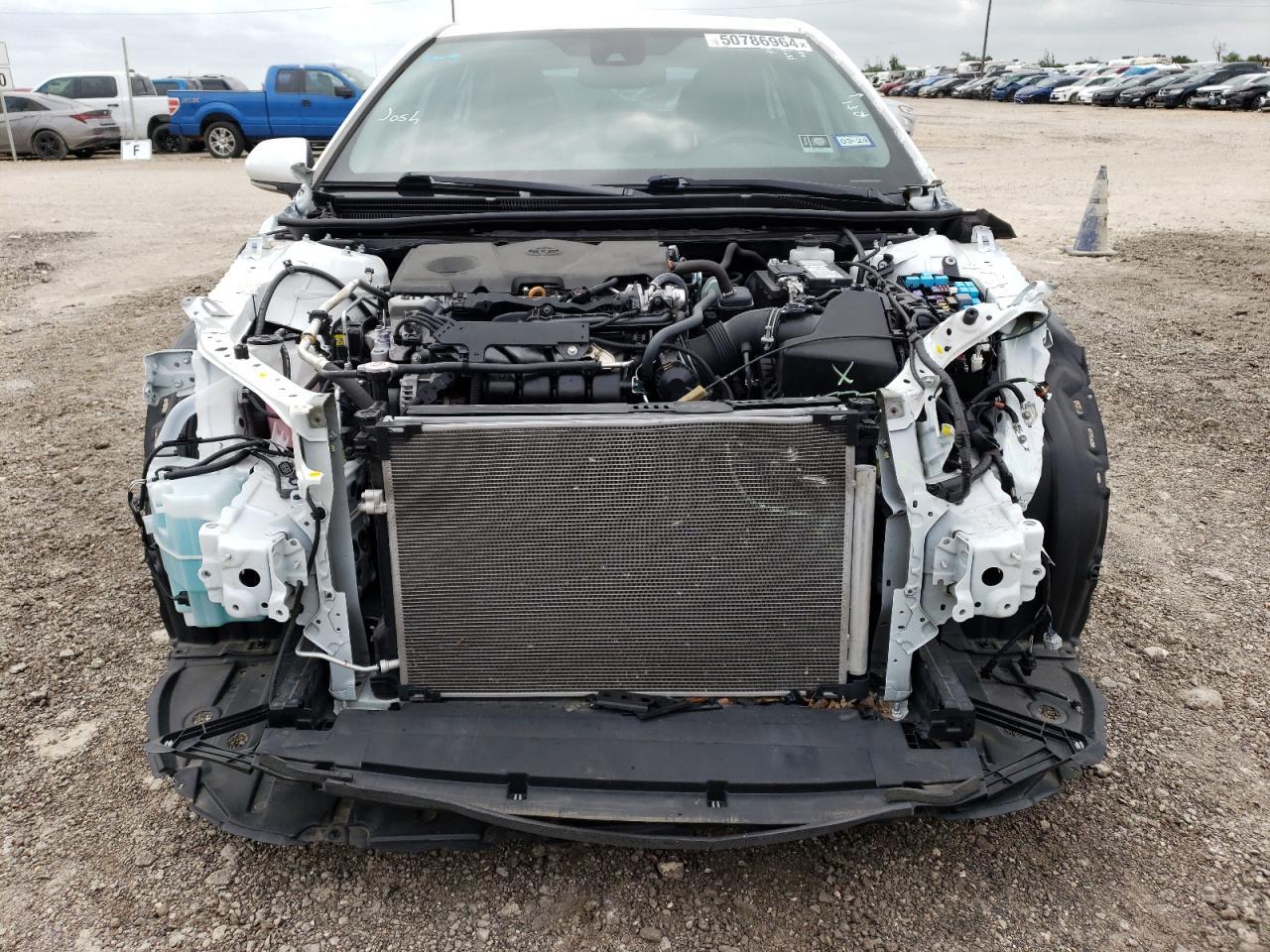 2021 TOYOTA CAMRY SE - Image 5