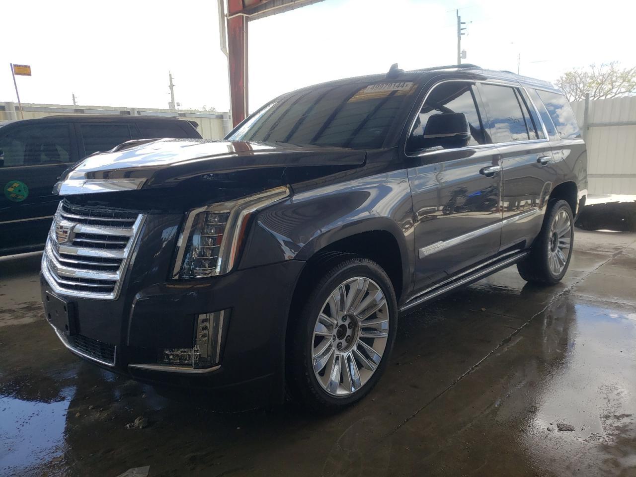 2016 CADILLAC ESCALADE P