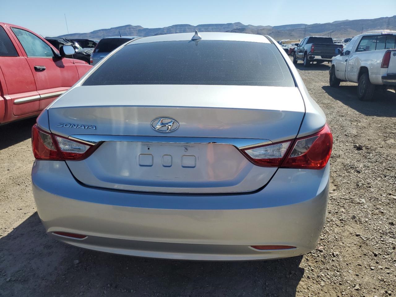 2013 HYUNDAI SONATA GLS - Фото 6