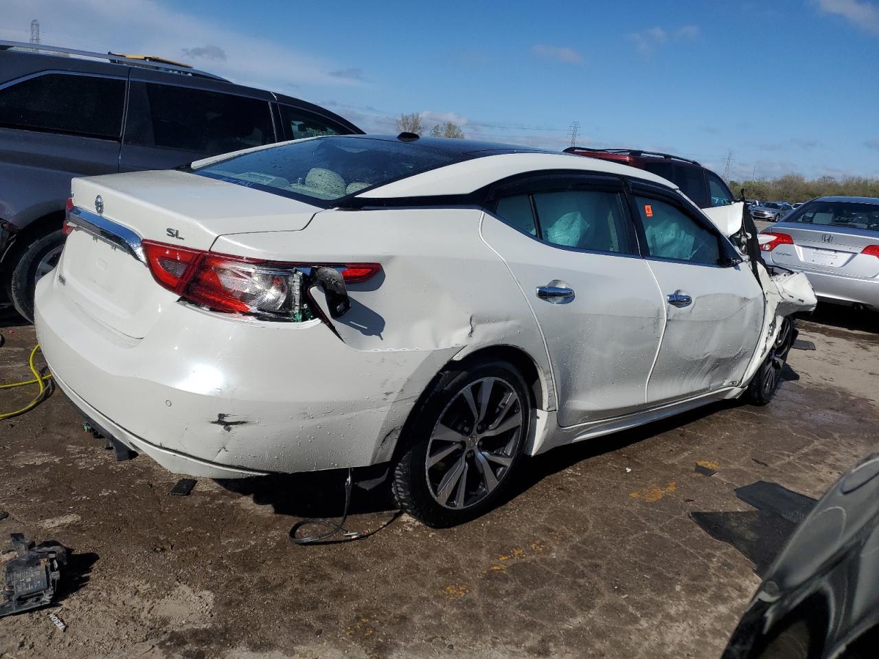 2017 NISSAN MAXIMA 3.5 - Image 3