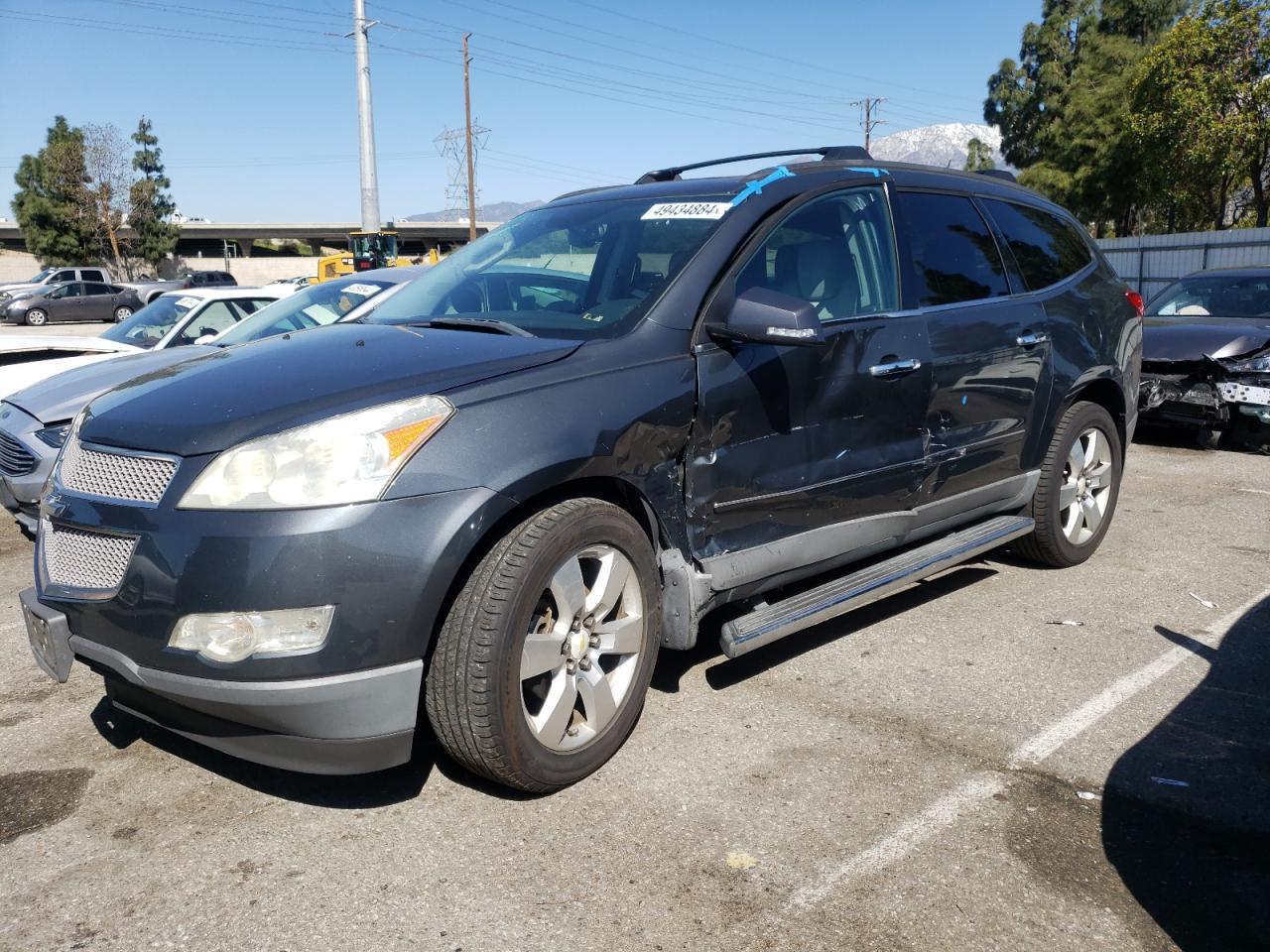 2011 CHEVROLET TRAVERSE L