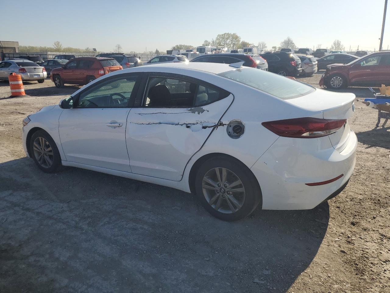 2018 HYUNDAI ELANTRA SE - Image 2