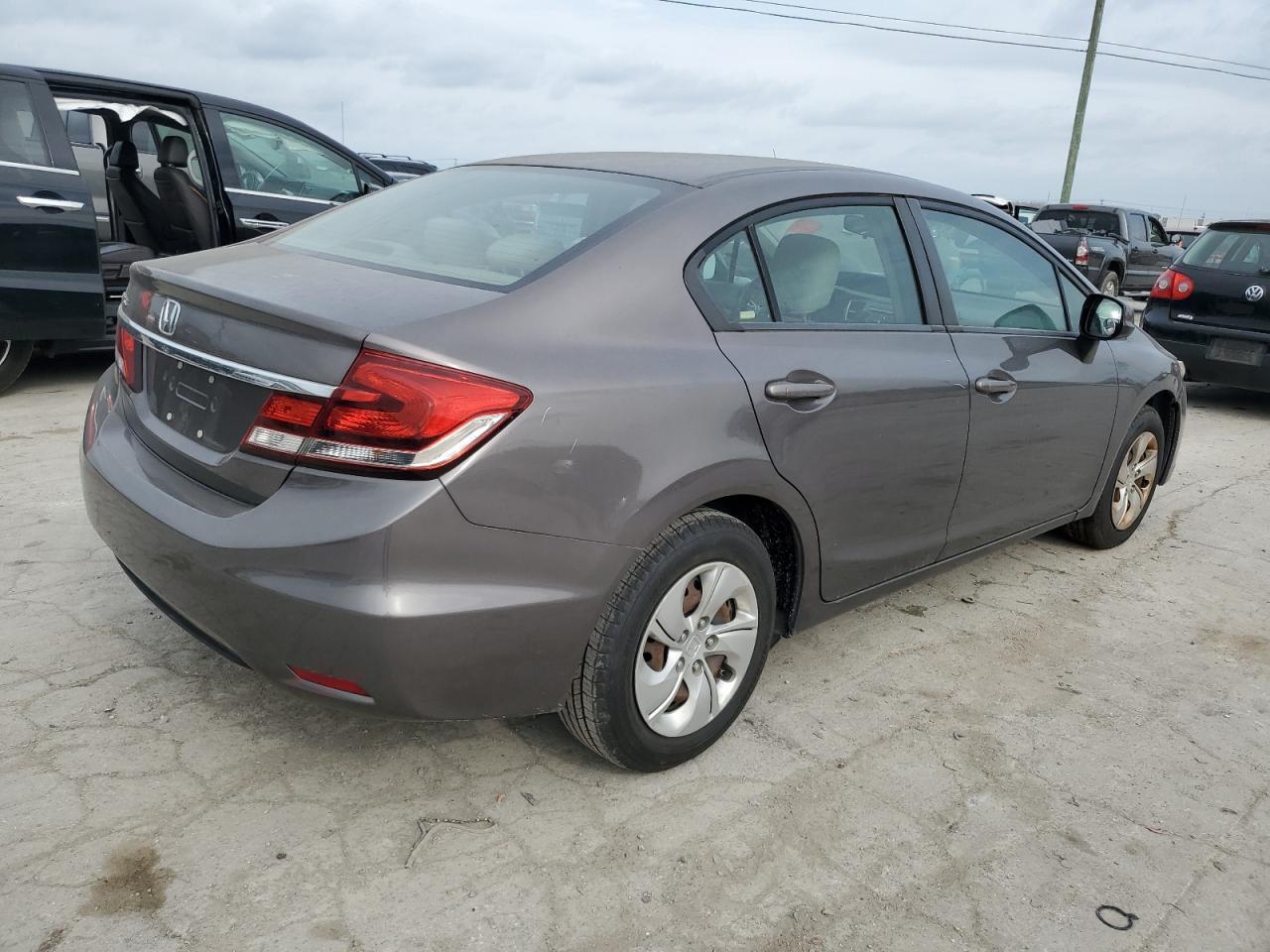 2013 HONDA CIVIC LX - Фото 3