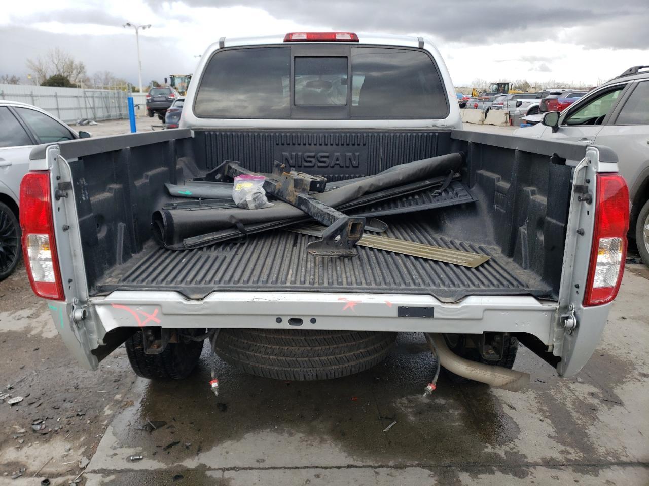 2016 NISSAN FRONTIER S - Image 6