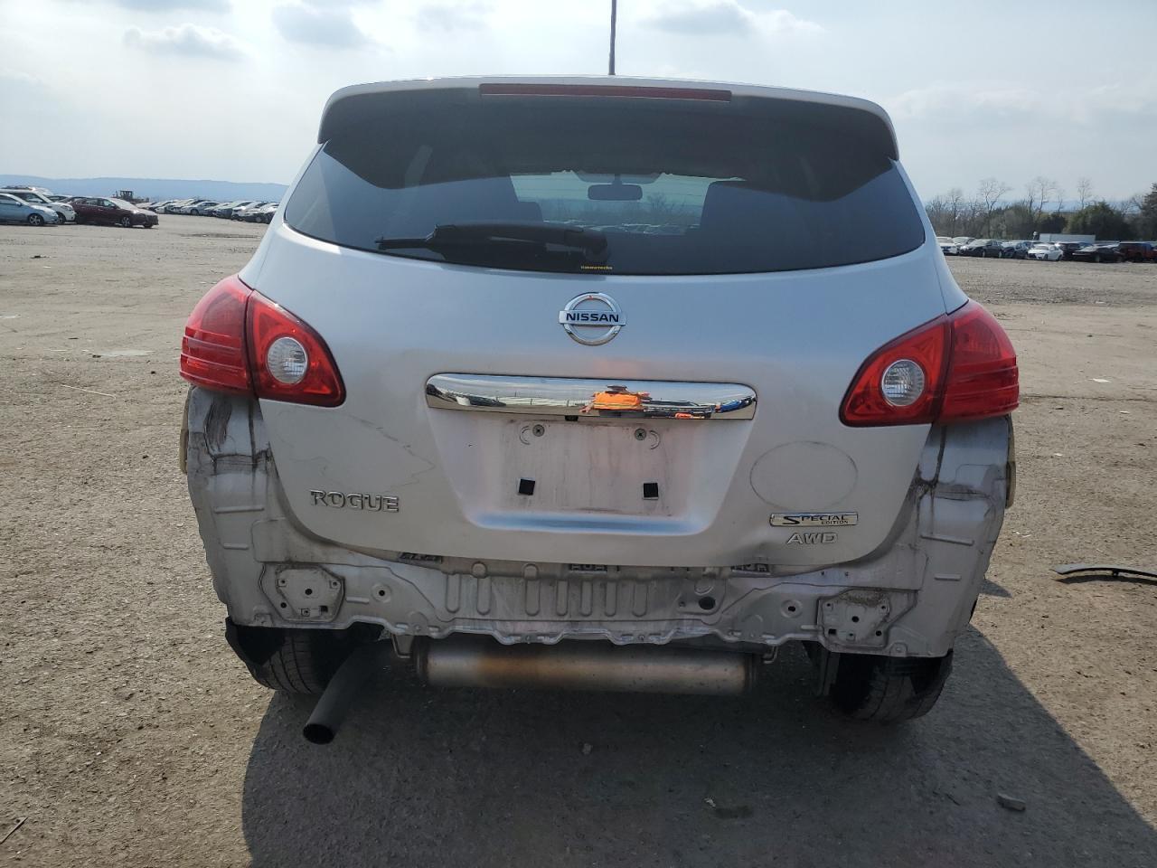 2013 NISSAN ROGUE S - Image 6