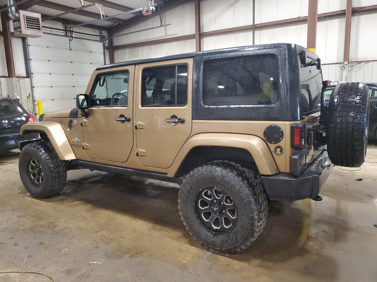 2015 JEEP WRANGLER U - Фото 2