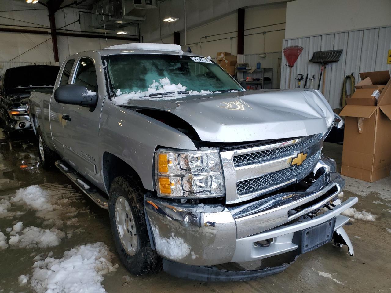 2013 CHEVROLET SILVERADO - Фото 4
