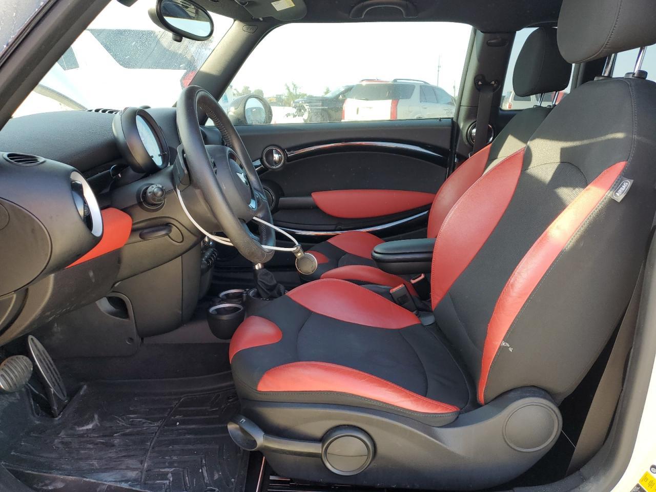 2012 MINI COOPER S C - Image 7