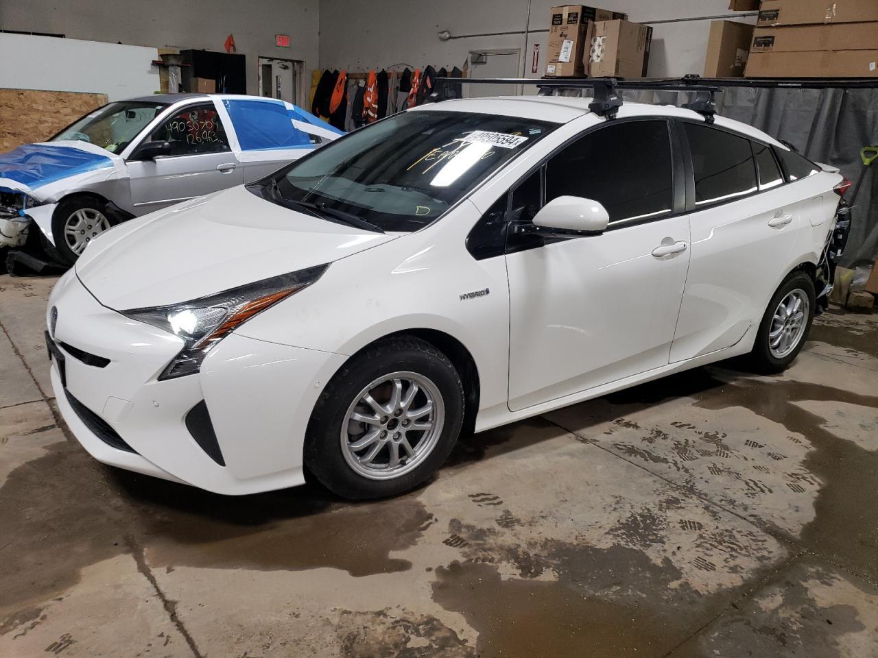 2018 TOYOTA PRIUS car image