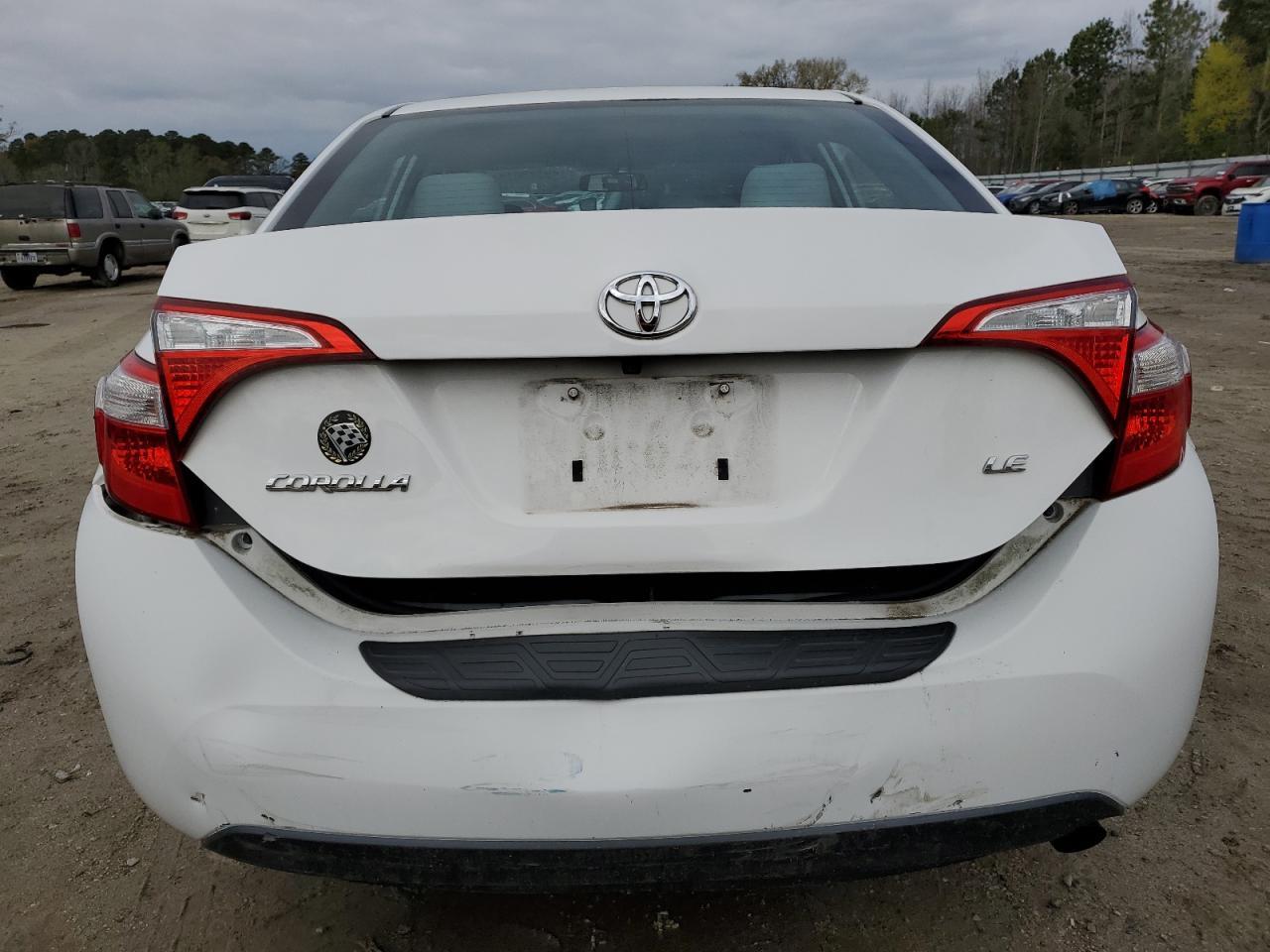 2015 TOYOTA COROLLA L - Image 6