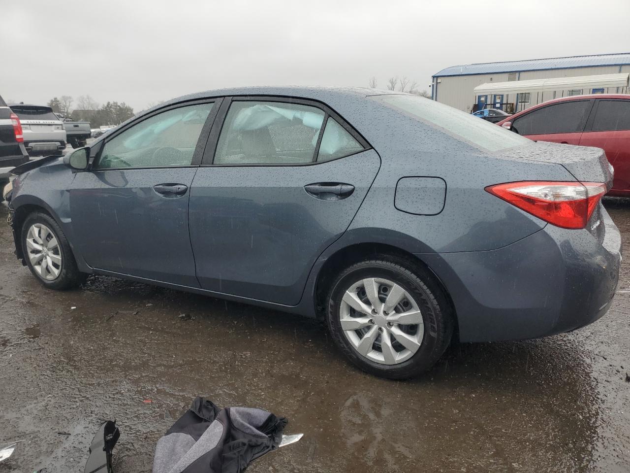 2015 TOYOTA COROLLA L - Image 2