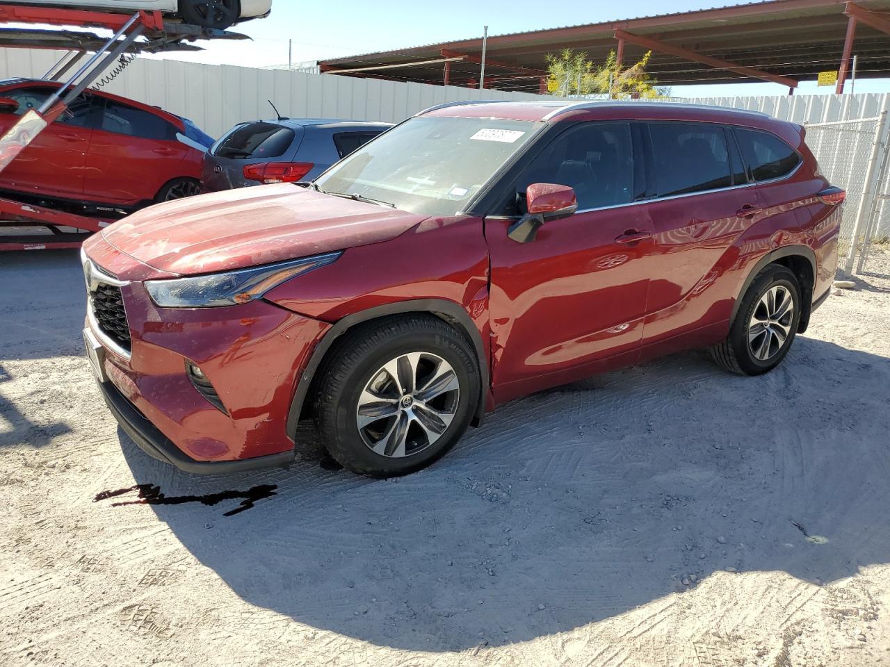 2022 TOYOTA HIGHLANDER car image