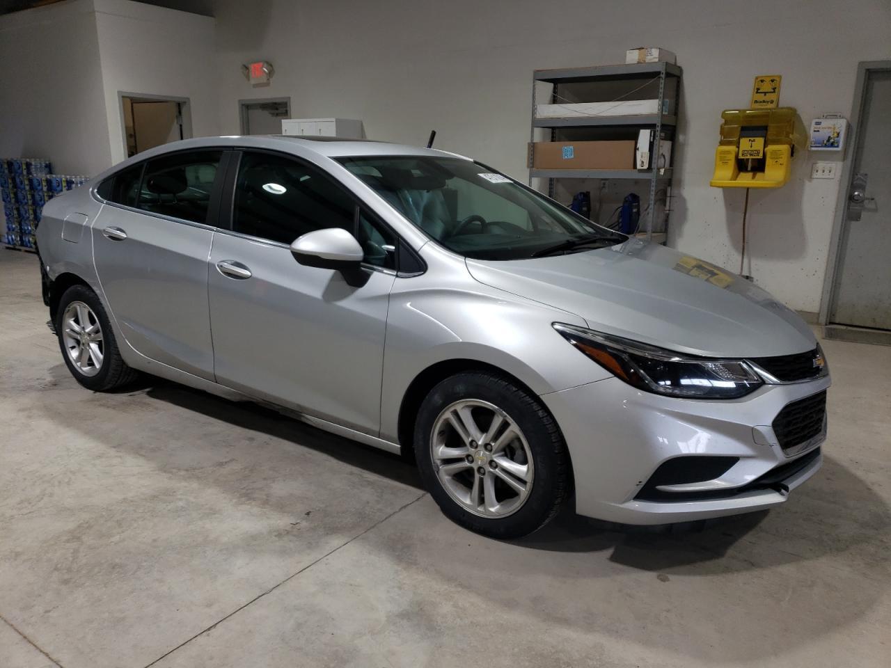 2017 CHEVROLET CRUZE LT - Фото 4
