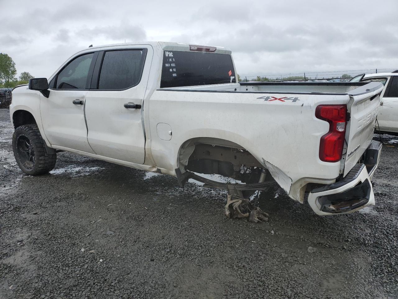 2019 CHEVROLET SILVERADO - Image 2