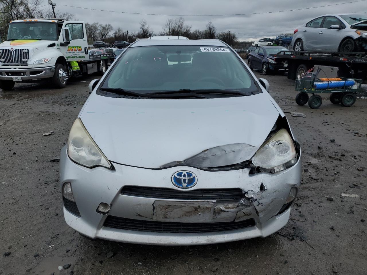 2013 TOYOTA PRIUS C - Image 5