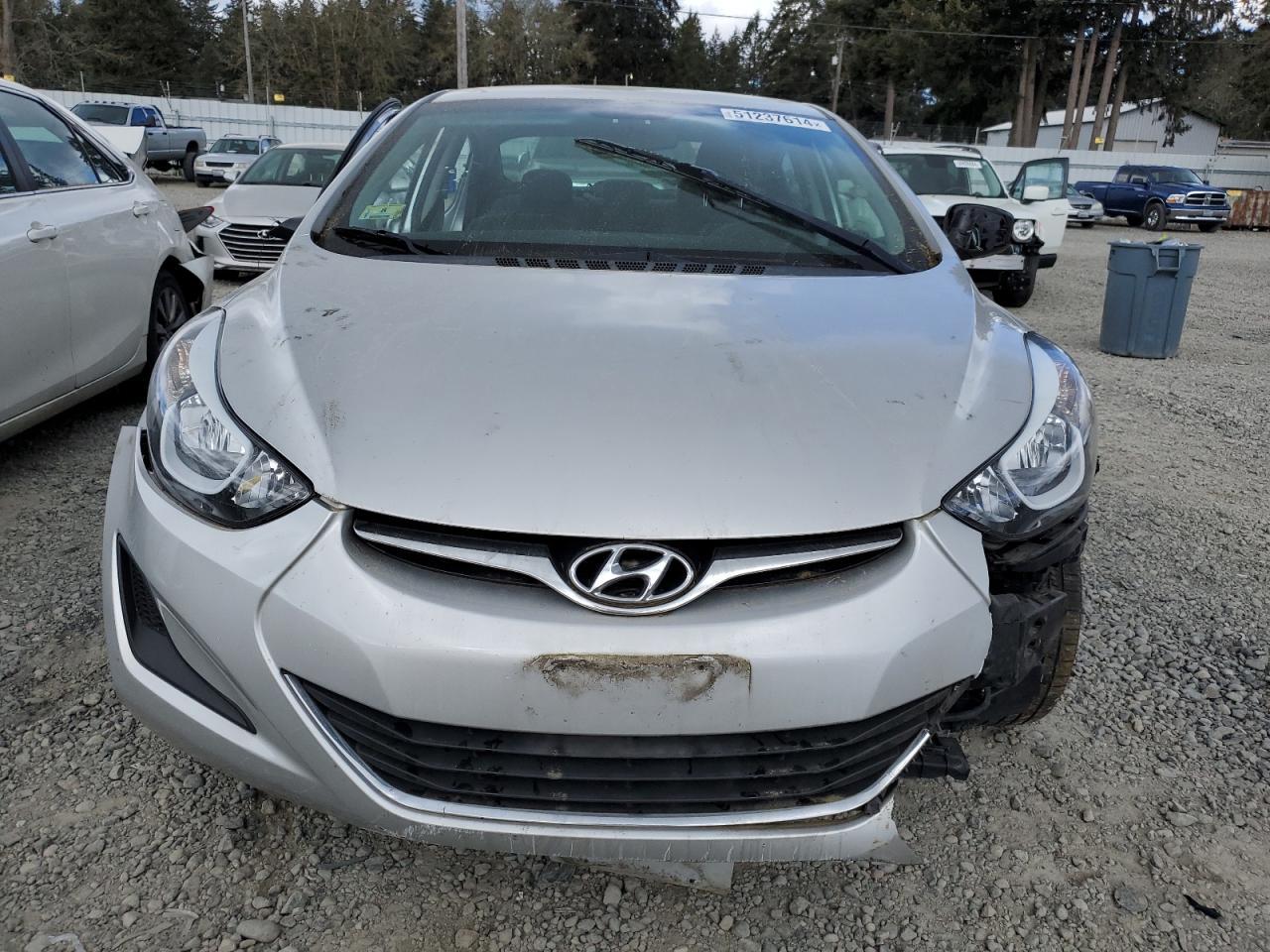 2015 HYUNDAI ELANTRA SE - Фото 5
