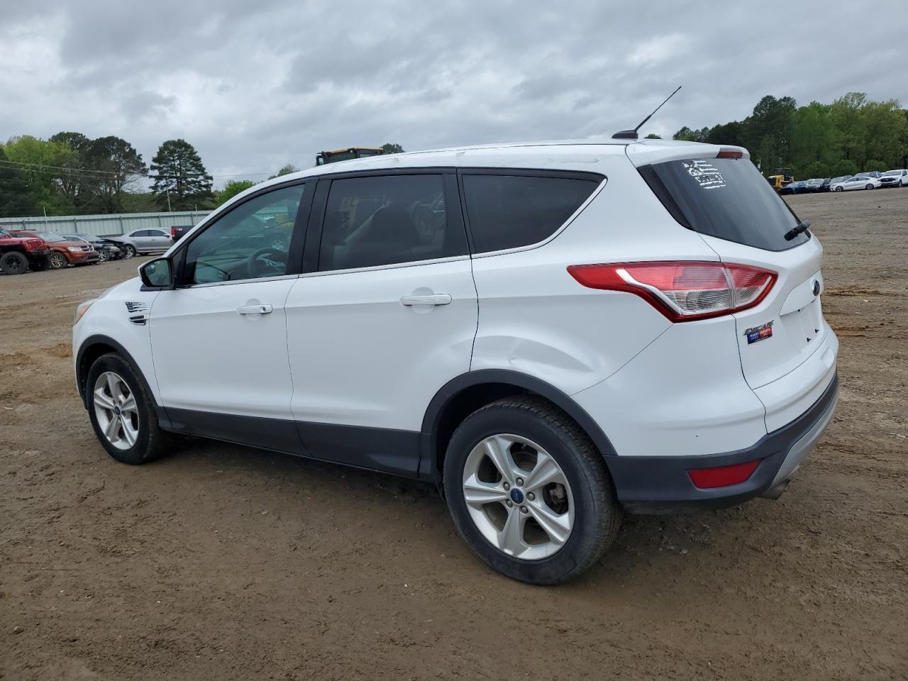 2015 FORD ESCAPE SE - Image 2