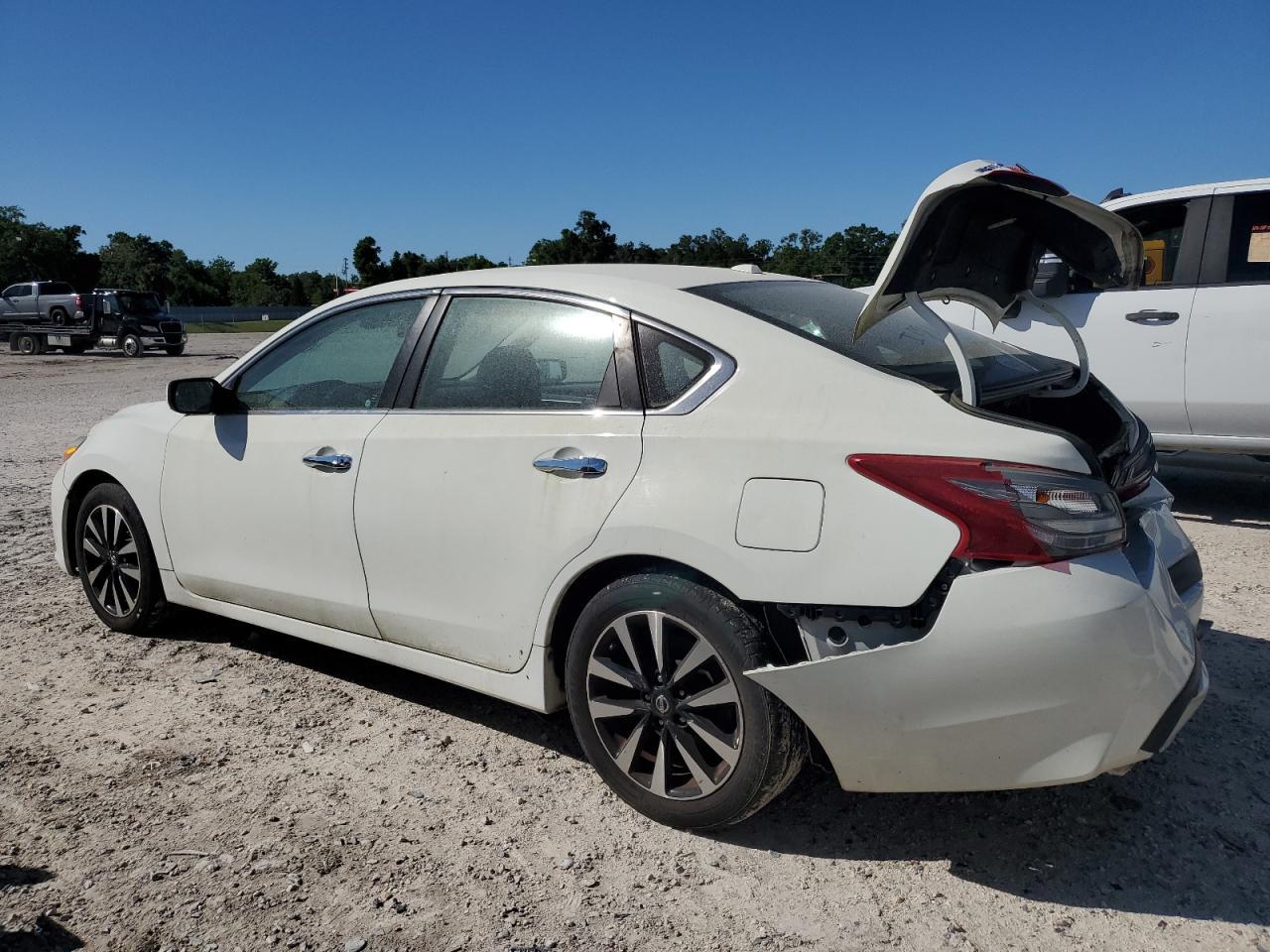 2018 NISSAN ALTIMA 2.5 - Фото 2