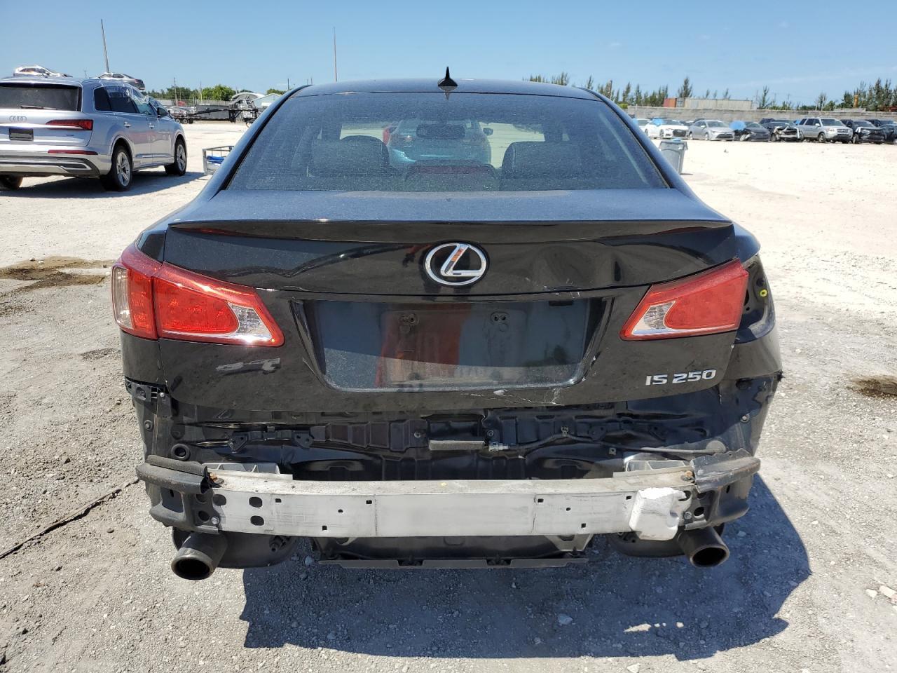 2011 LEXUS IS 250 - Image 6