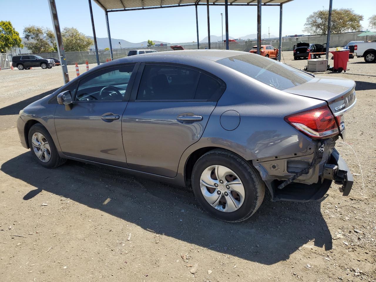 2015 HONDA CIVIC LX - Фото 2