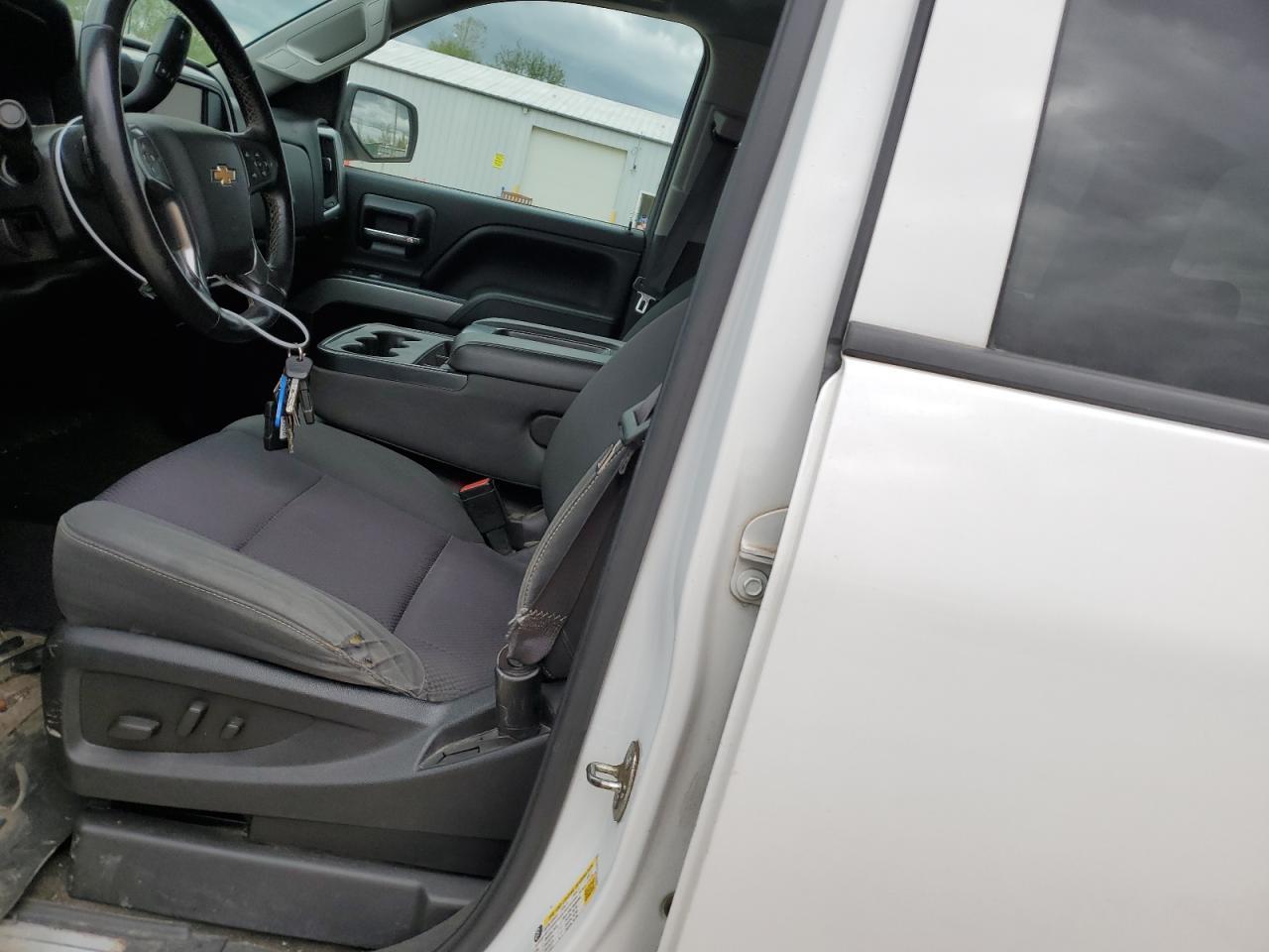 2015 CHEVROLET SILVERADO - Image 7