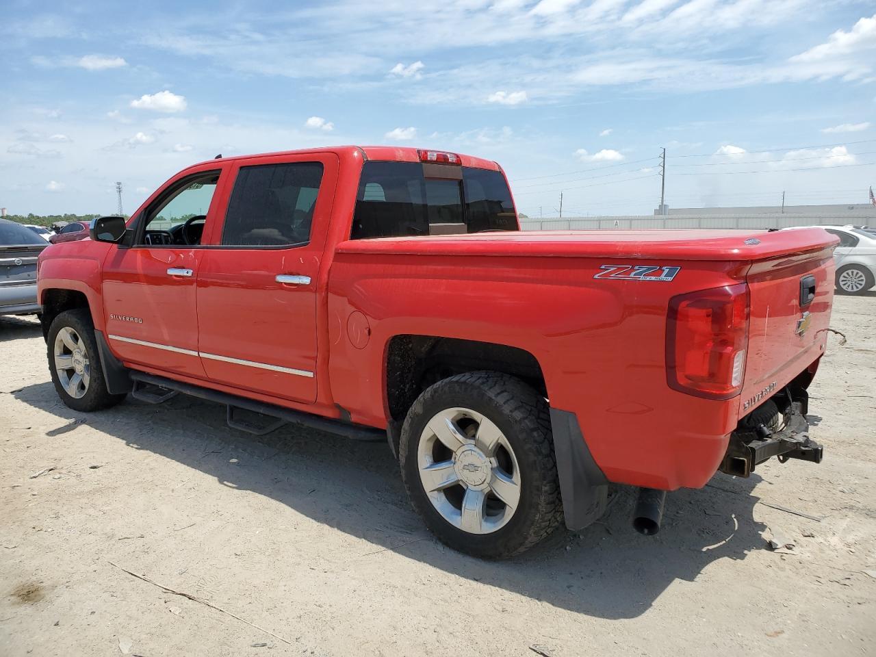 2016 CHEVROLET SILVERADO - Фото 2