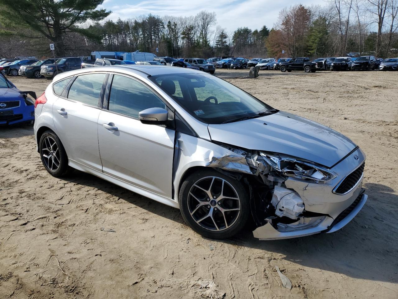 2016 FORD FOCUS SE - Image 4