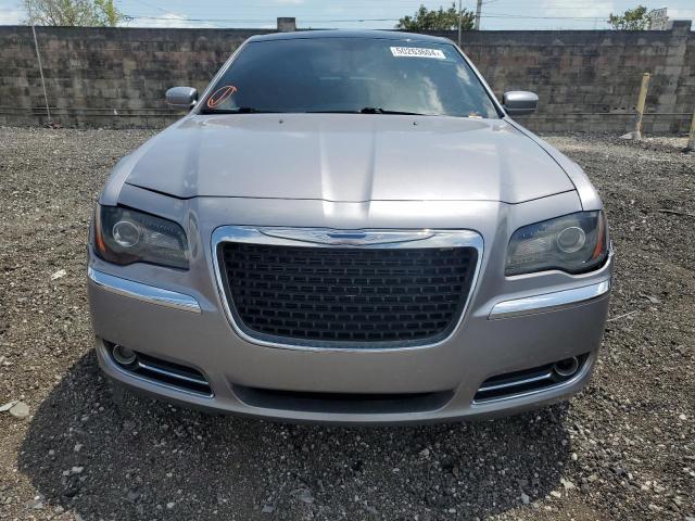 2014 Chrysler 300 - Image 5