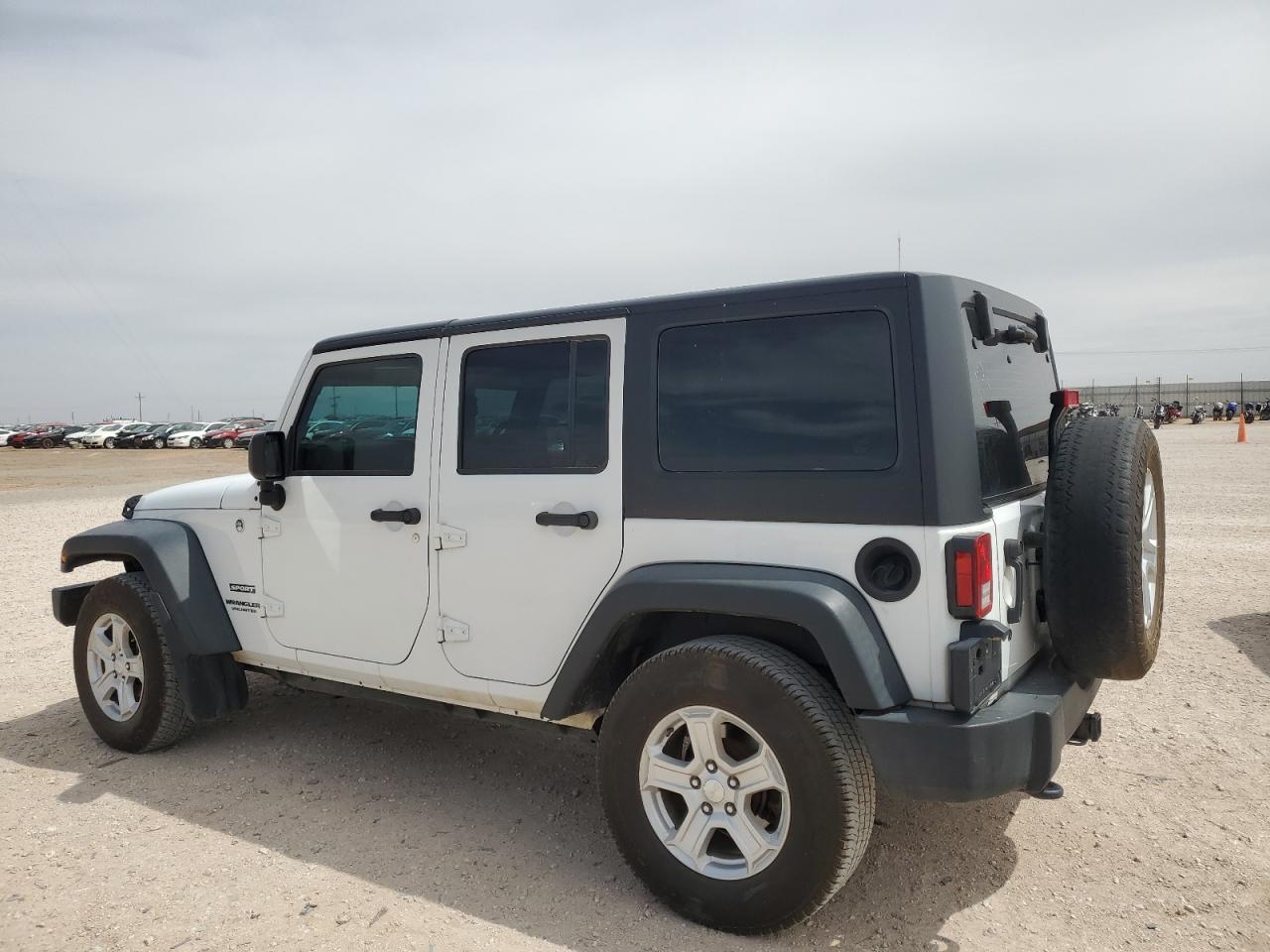 2015 JEEP WRANGLER U - Image 2