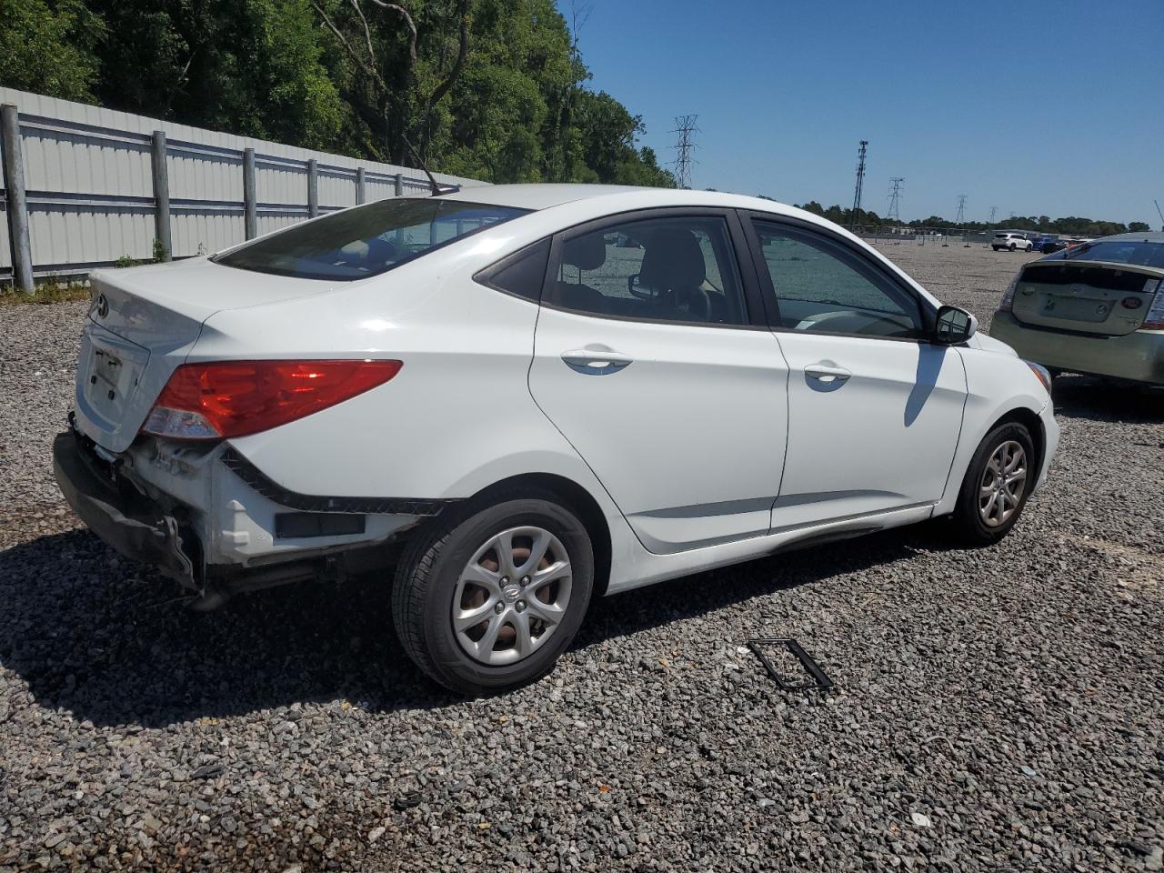 2014 HYUNDAI ACCENT GLS - Фото 3