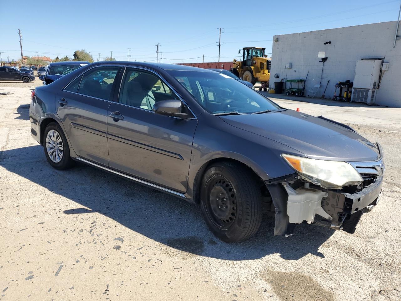 2013 TOYOTA CAMRY L - Image 4