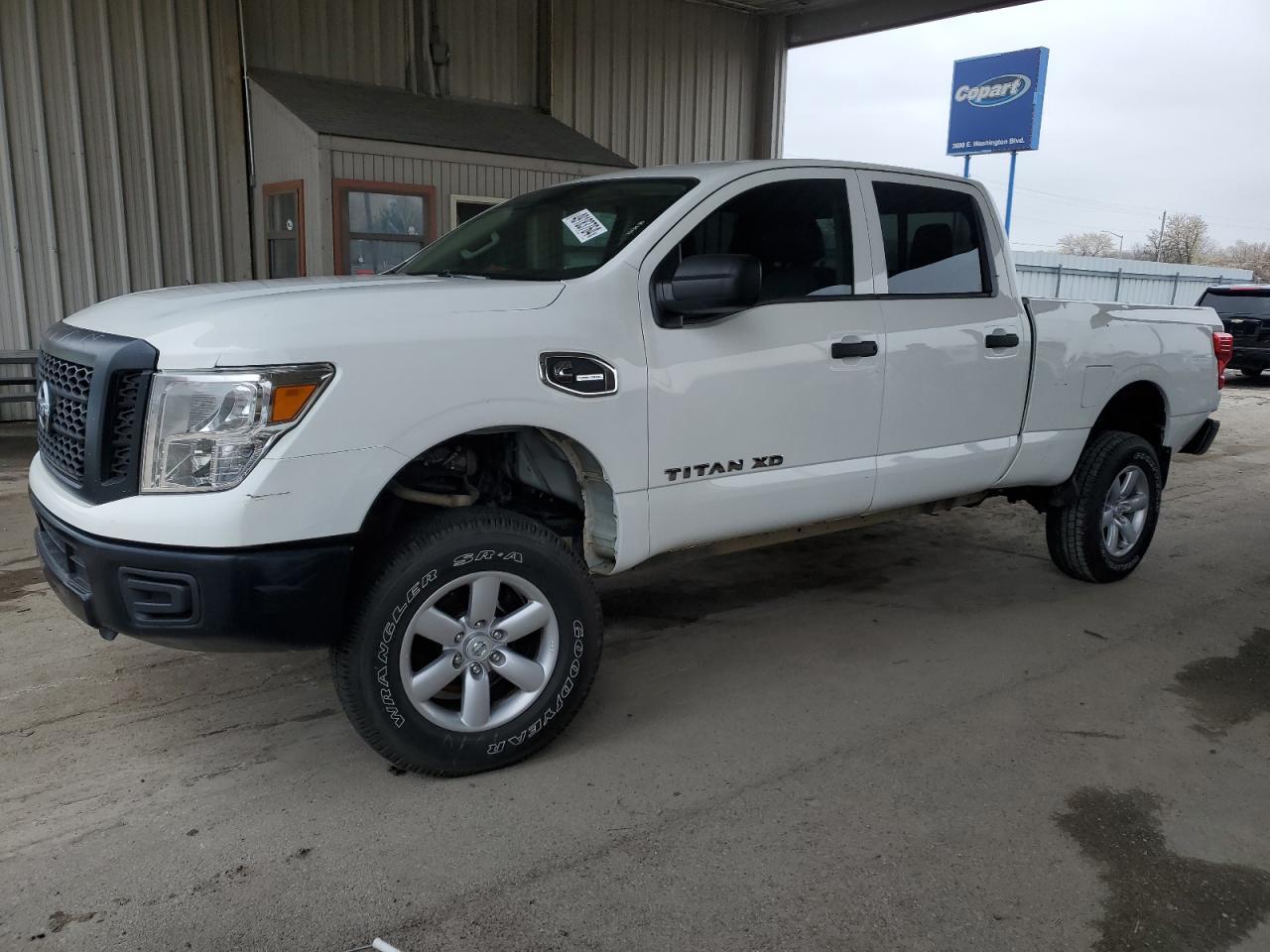 2017 NISSAN TITAN XD S