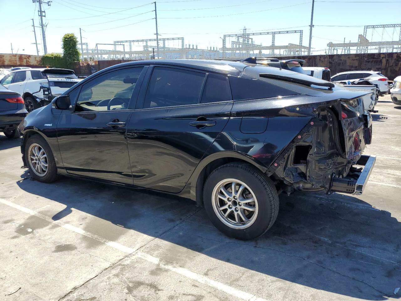 2016 TOYOTA PRIUS - Фото 2