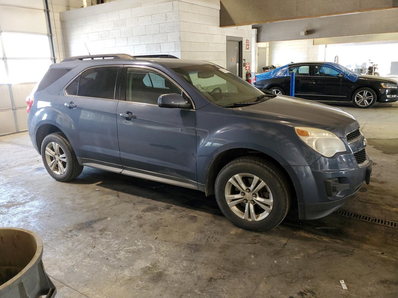 2011 CHEVROLET EQUINOX LT - Фото 4
