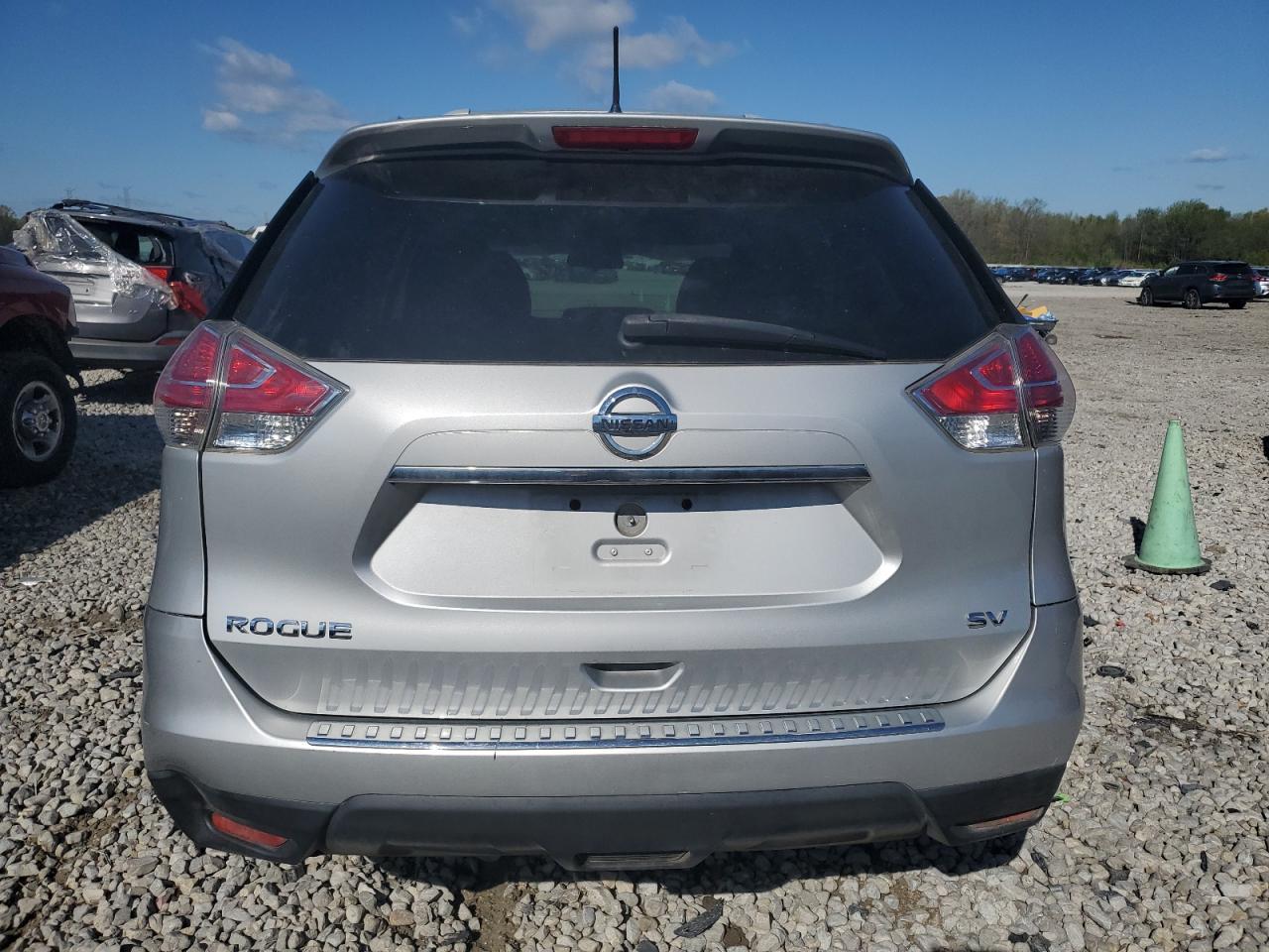 2014 NISSAN ROGUE S - Фото 6