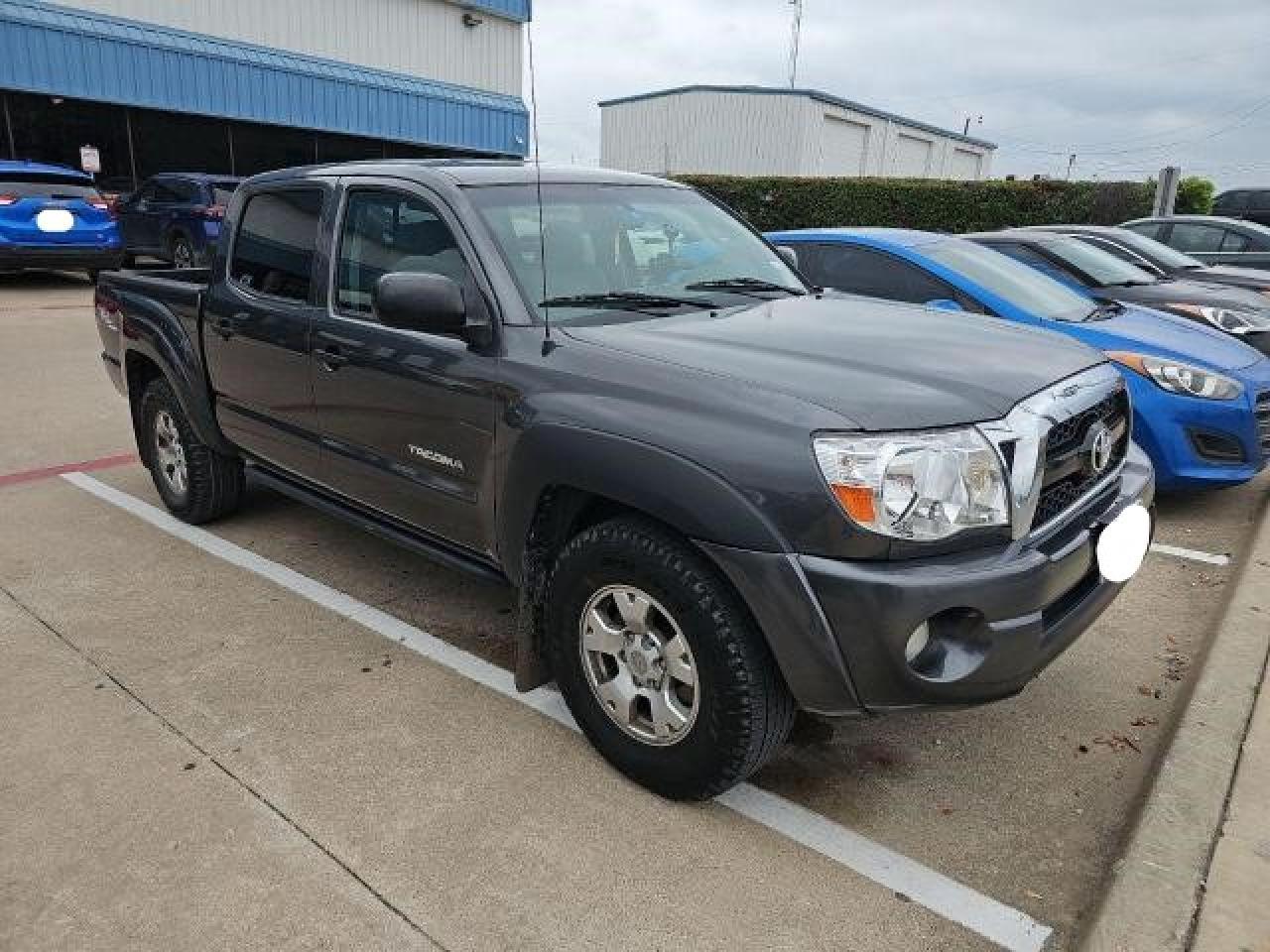 2011 TOYOTA TACOMA DOU