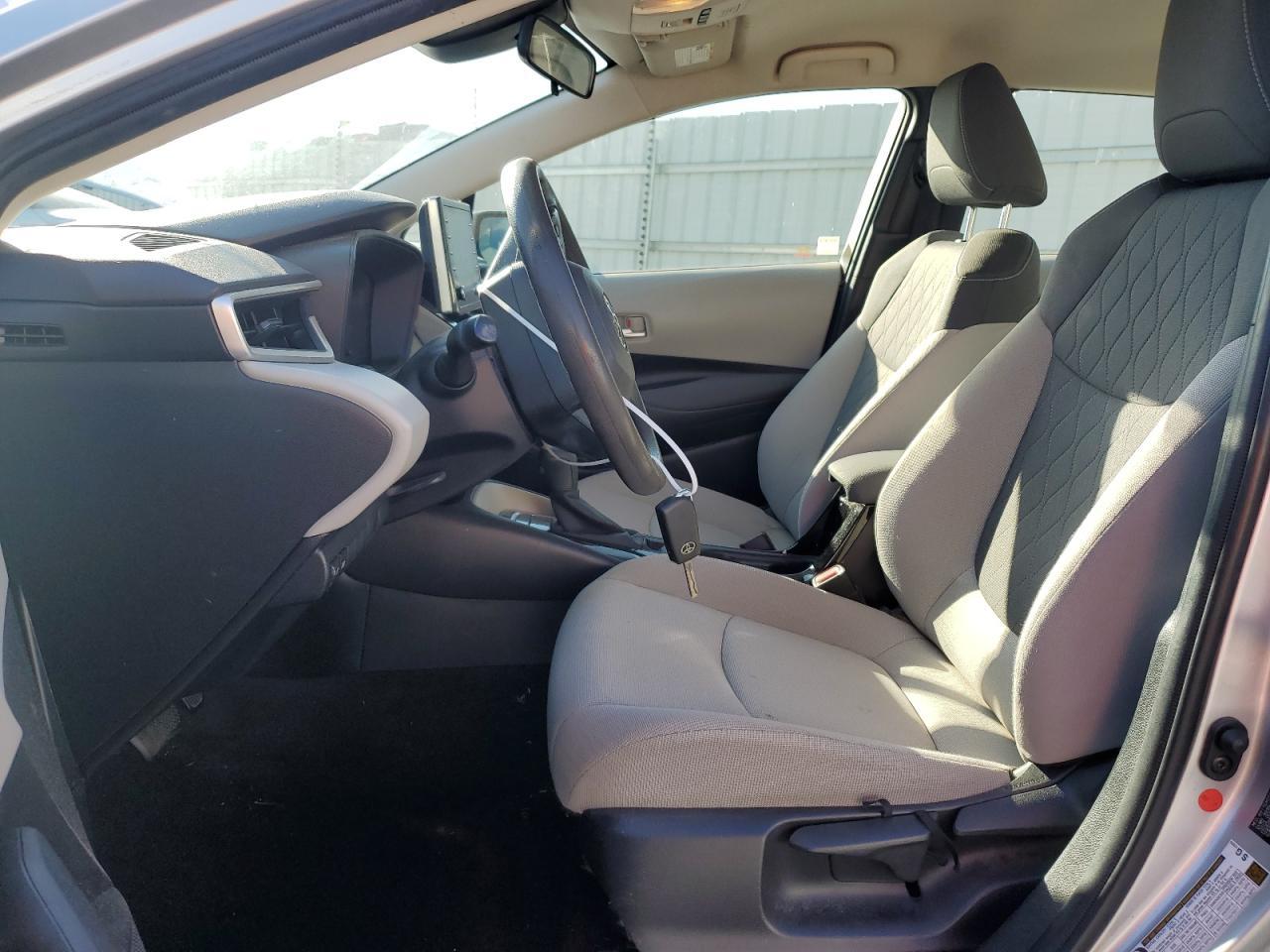2020 TOYOTA COROLLA LE - Image 7
