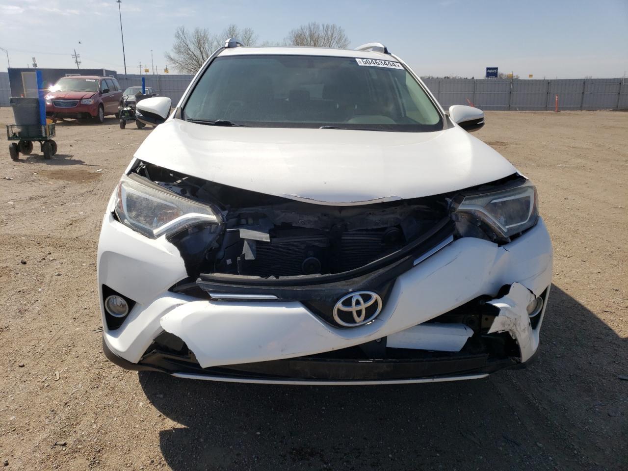2016 TOYOTA RAV4 XLE - Image 5