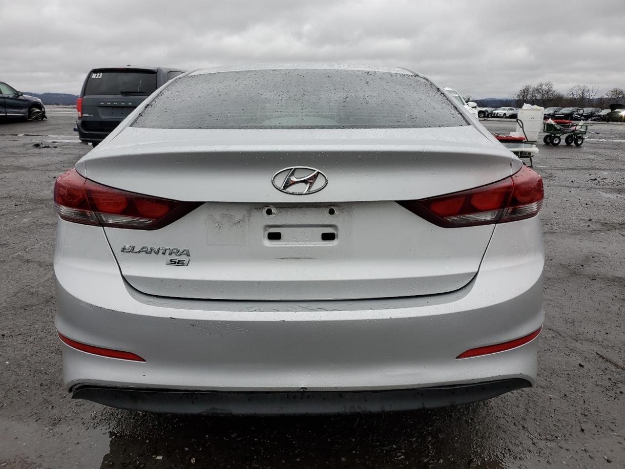 2018 HYUNDAI ELANTRA SE - Фото 6