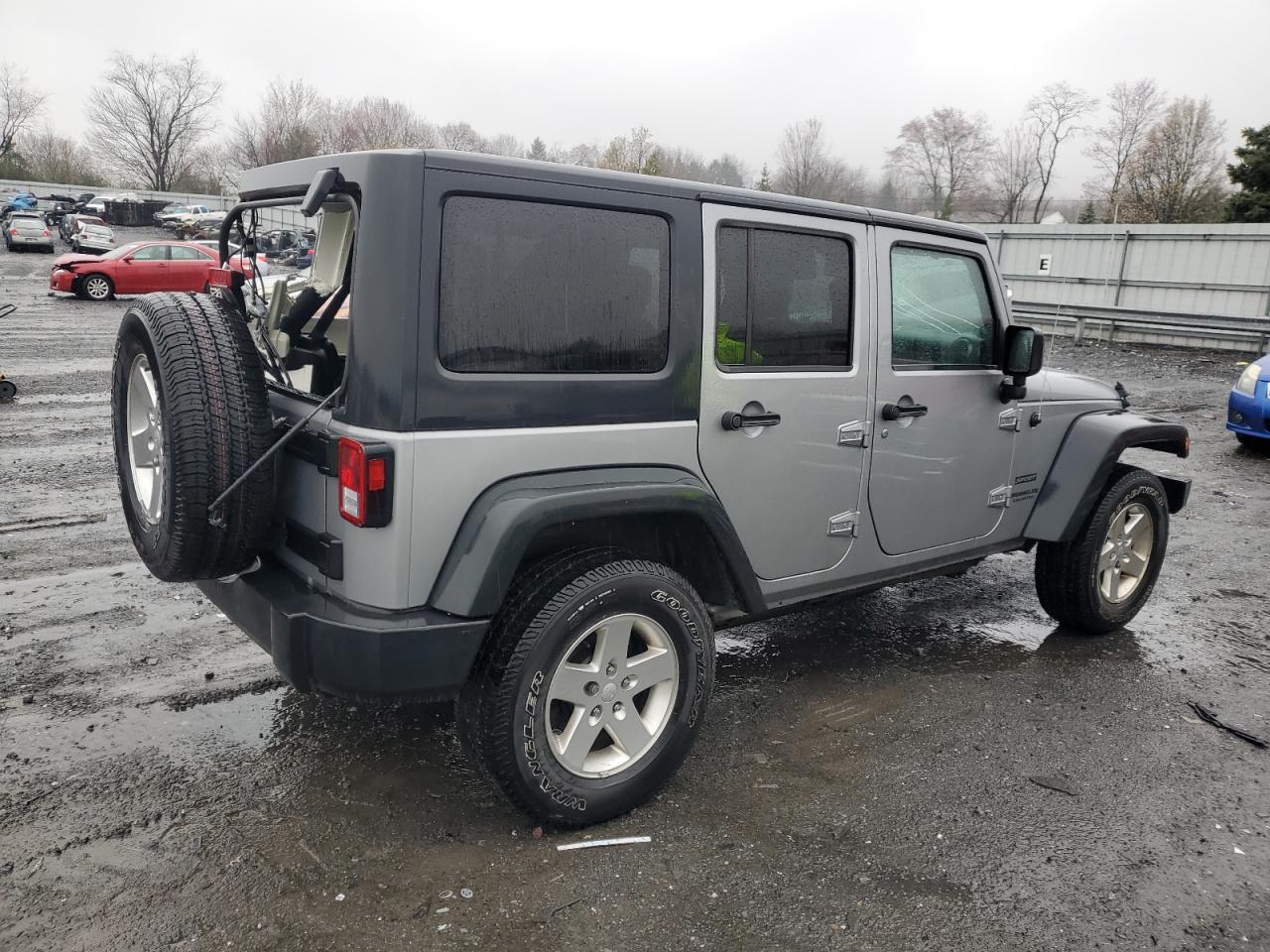 2014 JEEP WRANGLER U - Image 3