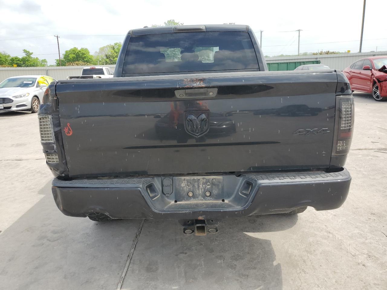 2015 RAM 1500 ST - Image 6