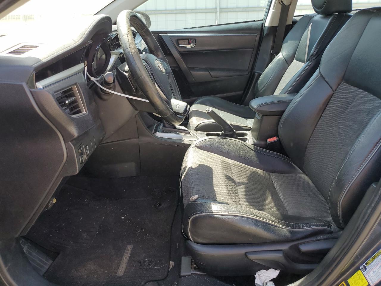 2015 TOYOTA COROLLA L - Фото 7