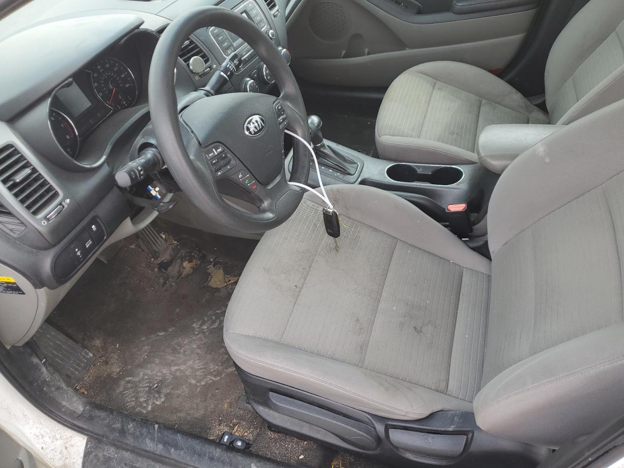 2015 KIA FORTE LX - Фото 7
