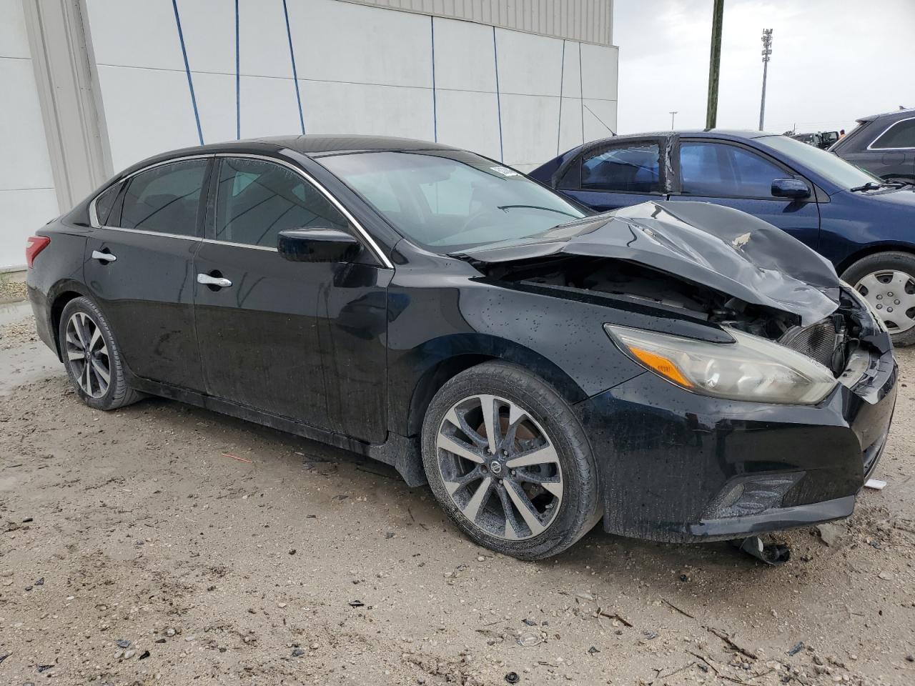 2016 NISSAN ALTIMA 2.5 - Фото 4