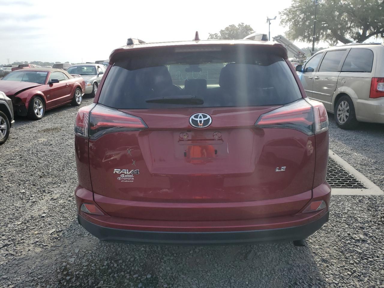 2018 TOYOTA RAV4 LE - Image 6