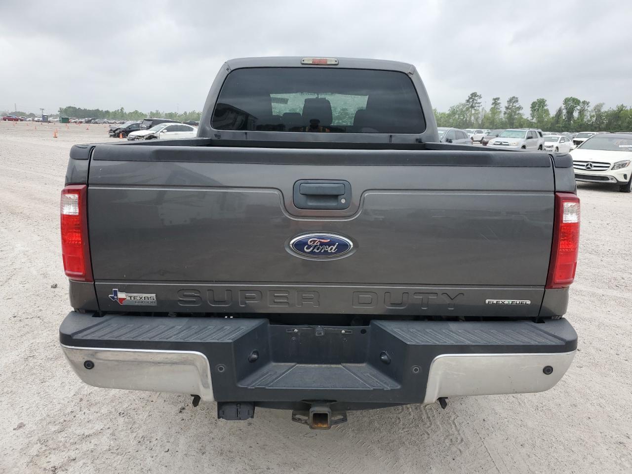 2016 FORD F250 SUPER - Image 6