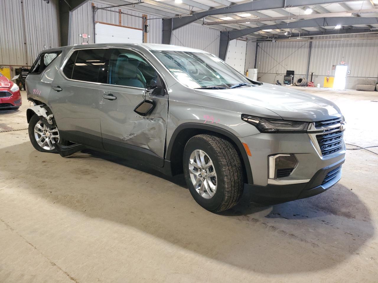 2023 CHEVROLET TRAVERSE L - Фото 4