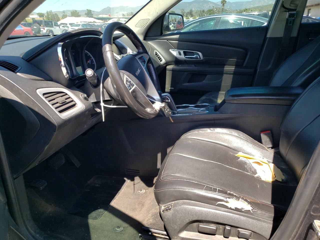 2013 GMC TERRAIN SL - Image 7