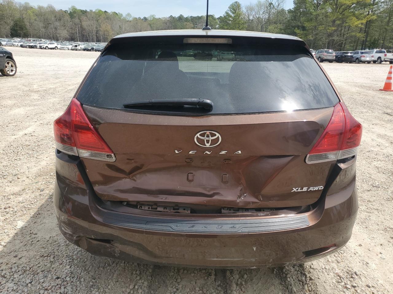 2013 TOYOTA VENZA LE - Фото 6